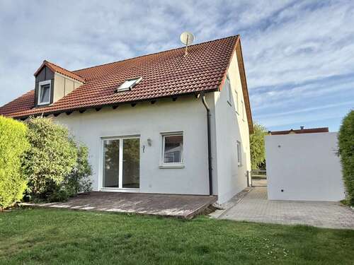 Foto - Haus zum Kaufen in Schwandorf 299.000,00 € 78 m²