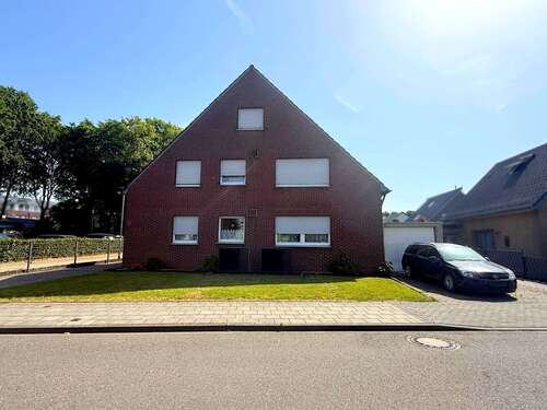 Foto - Haus zum Kaufen in Nettetal 389.000,00 € 298 m²