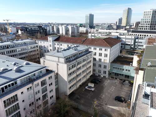 Foto - Büro in München 8.361,96 € 696.83 m²