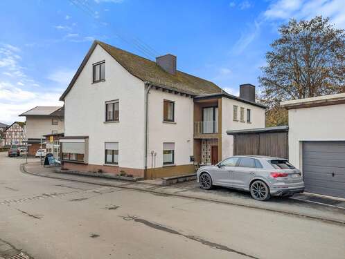 Foto - Haus zum Mieten in Biedenkopf 1.200,00 € 259 m²