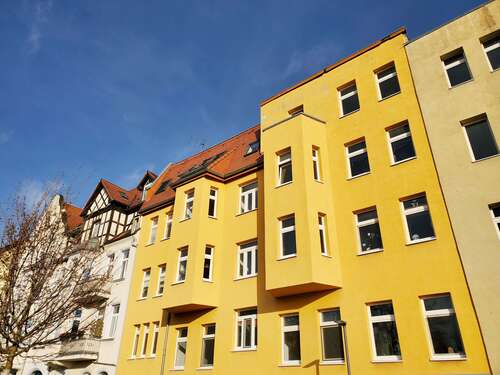 Foto - Wohnung zum Mieten in Halle 330,00 € 47.2 m²