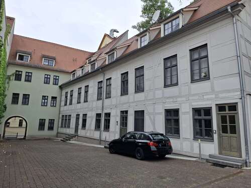 Foto - Wohnung zum Mieten in Halle 293,00 € 28.02 m²