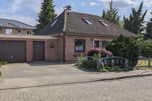 Foto - Haus zum Kaufen in Harsefeld 349.000,00 € 140 m²