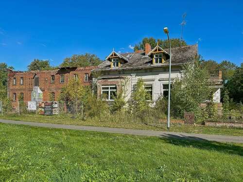 Foto - Haus zum Kaufen in Fehrbellin 79.000,00 € 110 m²