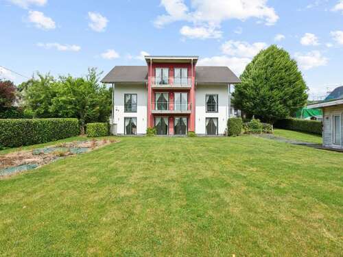 Foto - Haus zum Kaufen in Much 850.000,00 € 305 m²