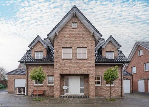Foto - Haus zum Kaufen in Krefeld 795.000,00 € 185.84 m²
