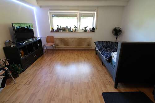 Foto - Wohnung zum Kaufen in Karlsruhe-Neureut 130.000,00 € 27.86 m²