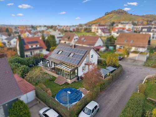 Foto - Haus zum Kaufen in Metzingen 899.000,00 € 153.75 m²