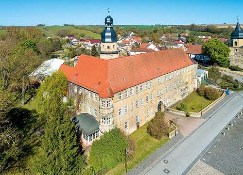 Foto - Haus zum Kaufen in Salzatal OT Schochwitz 750.000,00 € 1517 m²