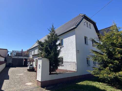 Foto - Haus zum Kaufen in Zeithain 155.000,00 € 174 m²