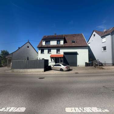 Foto - Haus zum Kaufen in Sonnenbühl 399.000,00 € 197 m²