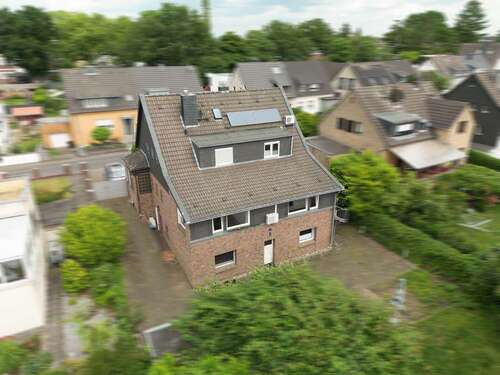 Foto - Haus zum Kaufen in Düsseldorf 775.000,00 € 226 m²