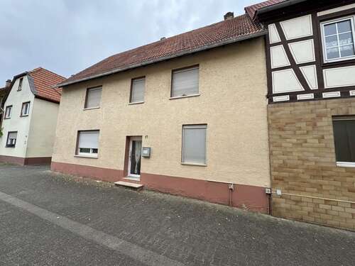 Foto - Haus zum Kaufen in Wallertheim 149.000,00 € 120 m²