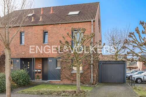 Foto - Haus zum Kaufen in Köln - Rondorf 720.000,00 € 129 m²