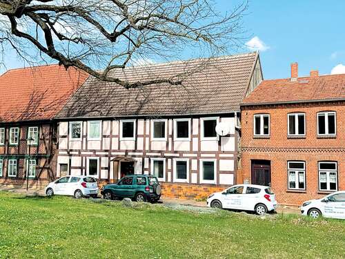 Foto - Haus zum Kaufen in Goldberg 19.000,00 € 167 m²