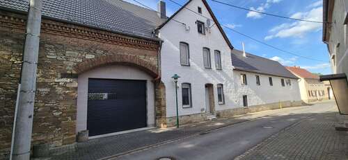 Foto - Haus zum Kaufen in Bad Lauchstädt OT Schafstädt 334.000,00 € 300 m²