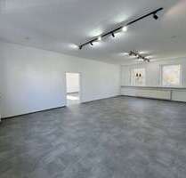 Büro in Fürth 945,00 € 105 m² - 945,00&nbsp;EUR Kaltmiete, ca.&nbsp; 105,00&nbsp;m&sup2; in Fürth (PLZ: 90765)