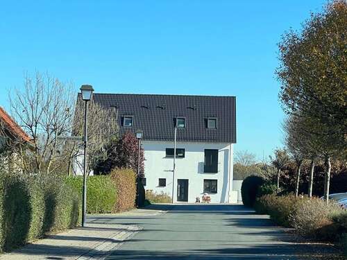 Foto - Haus zum Mieten in Pommersfelden 1.690,00 € 180 m²