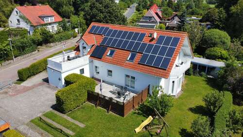Foto - Haus zum Kaufen in Altenkirchen 449.000,00 € 248.26 m²