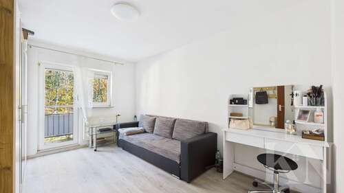 Foto - Wohnung zum Mieten in Saarbrücken 350,00 € 20.34 m²