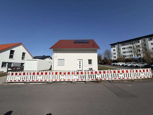 Foto - Haus zum Kaufen in Schleusingen 320.000,00 € 130 m²