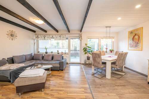 Foto - Haus zum Mieten in Bremervörde 950,00 € 121 m²
