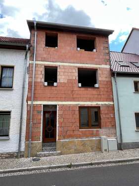 Foto - Haus zum Kaufen in Bad Sulza 35.000,00 € 127 m²