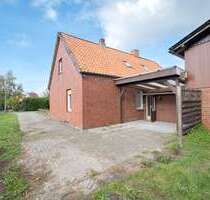 Haus zum Kaufen in Hemmoor Basbeck 118.000,00 € 134 m² - Hemmoor / Basbeck