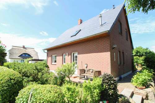 Foto - Haus zum Kaufen in Dranske 399.000,00 € 95.77 m²