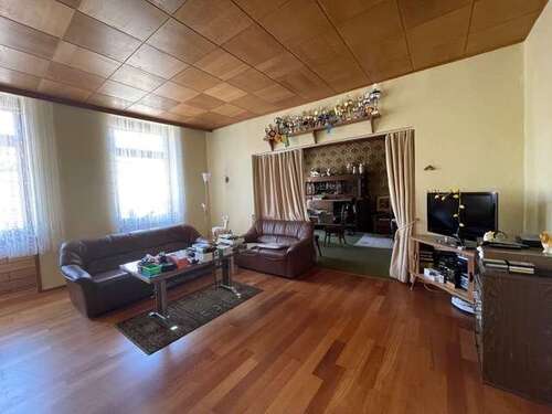 Foto - Haus zum Kaufen in Neustadt-Diedesfeld 297.000,00 € 210 m²