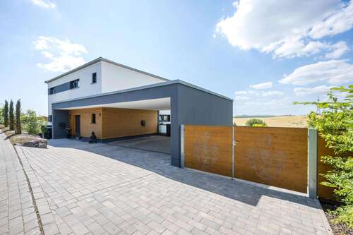 Foto - Haus zum Kaufen in Lonnig 1.800.000,00 € 253 m²