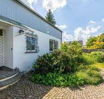 Haus zum Kaufen in Cadolzburg 670.000,00 € 218 m²