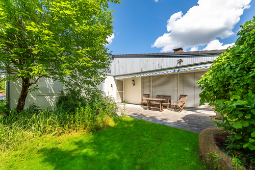 Foto - Haus zum Kaufen in Cadolzburg 670.000,00 € 218 m²