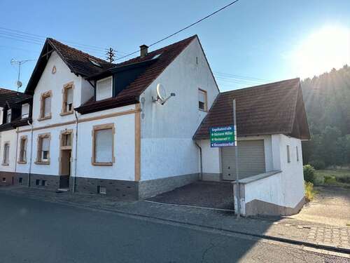 Foto - Haus zum Kaufen in Reipoltskirchen 125.000,00 € 198 m²