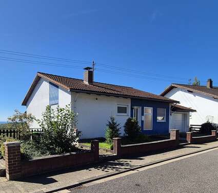 Foto - Haus zum Kaufen in Bexbach 260.000,00 € 200 m²