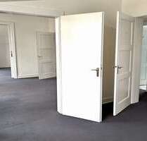 Wohnung zum Kaufen in Düsseldorf 757.000,00 € 166 m²