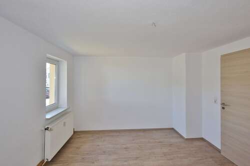 Foto - Wohnung zum Mieten in Großkayna 510,00 € 60 m²
