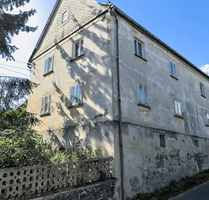 Haus zum Kaufen in Rosenthal am Rennsteig 90.000,00 € 150 m²