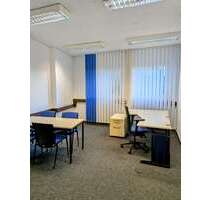 Büro in Krefeld 315,00 € 32 m² - 315,00&nbsp;EUR Kaltmiete, ca.&nbsp; 32,00&nbsp;m&sup2; in Krefeld (PLZ: 47803)
