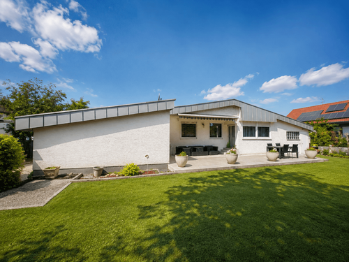 Foto - Haus zum Kaufen in Altdorf 420.000,00 € 152 m²