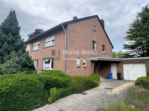 Foto - Haus zum Kaufen in Mönchengladbach-Pongs 334.000,00 € 158 m²