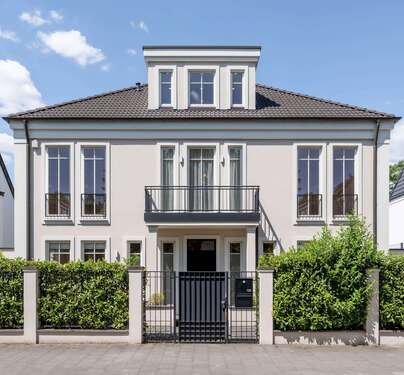 Foto - Haus zum Kaufen in Düsseldorf-Zoo 5.500.000,00 € 426 m²