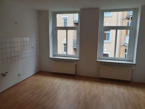 Foto - Wohnung zum Mieten in Plauen 320,00 € 67.2 m²