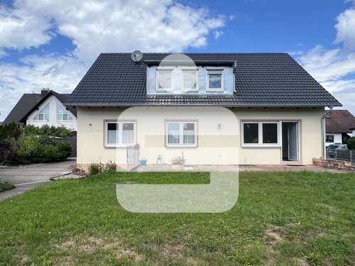 Foto - Haus zum Kaufen in Heßdorf 560.000,00 € 151.99 m²