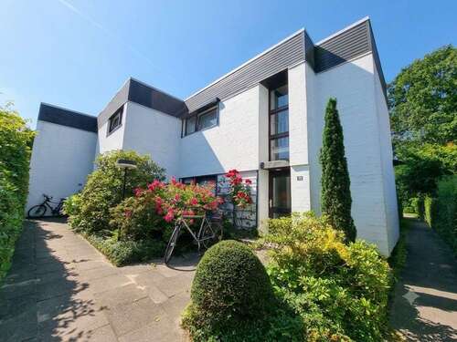 Foto - Wohnung zum Kaufen in Hamburg Poppenbüttel 390.000,00 € 90.65 m²