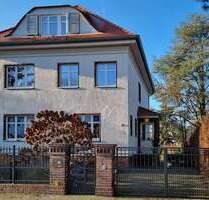 Haus zum Kaufen in Berlin 1.750.000,00 € 258 m²