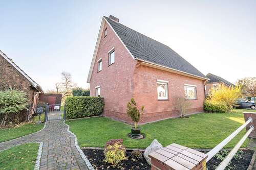 Foto - Haus zum Kaufen in Drochtersen 278.000,00 € 155 m²