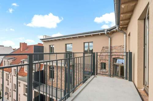 Foto - Wohnung zum Mieten in Halle (Saale) 1.100,00 € 103 m²