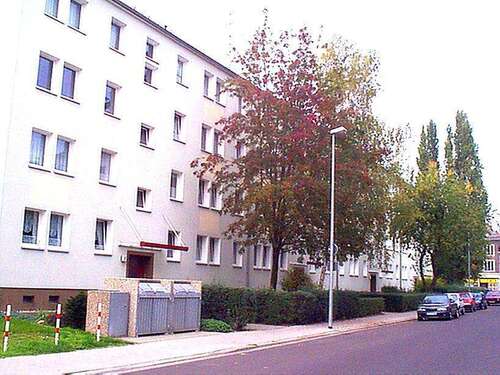 Foto - Wohnung zum Mieten in Magdeburg 295,44 € 36.93 m²