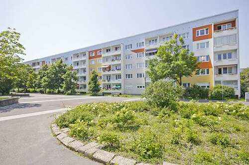 Foto - Wohnung zum Mieten in Halle (Saale) 359,00 € 59.73 m²